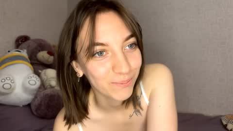 Snapshot of bevvanwoert chatting on 16, 4, 2026 Bella online show from 16, 4, 2026