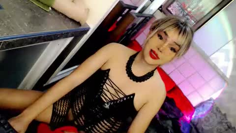 Snapshot of beybidomme chatting on 5, 4, 2026 MISTRESS DOMME online show from 5, 4, 2026