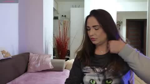 Snapshot of beyoncedoll chatting on 24, 2, 2026 BeyonceDoll Twitter DollBeyonce online show from 24, 2, 2026