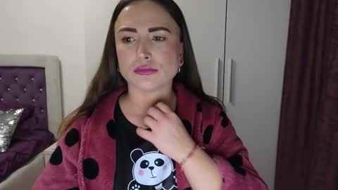 Snapshot of beyoncedoll chatting on 22, 3, 2026 BeyonceDoll Twitter DollBeyonce online show from 22, 3, 2026