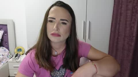 Snapshot of beyoncedoll chatting on 18, 4, 2026 BeyonceDoll Twitter DollBeyonce online show from 18, 4, 2026