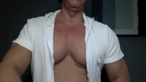 BGDKMUSCLEGUY - SELECTED BY CHATURBATE AS A TOP BROADCASTER FOR 2023 online show from 16, 2, 2025