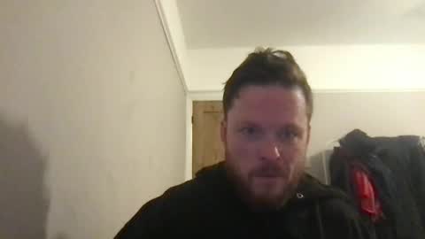 Snapshot of bhm2022 chatting on 12, 10, 2025 bhm2022 online show from 12, 10, 2025