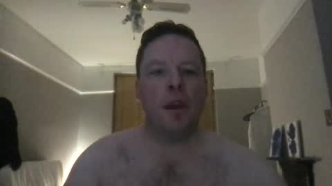 Snapshot of bhm2022 chatting on 19, 11, 2025 bhm2022 online show from 19, 11, 2025