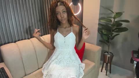 Snapshot of biancaa__18 chatting on 3, 11, 2025 biancaa__18 online show from 3, 11, 2025