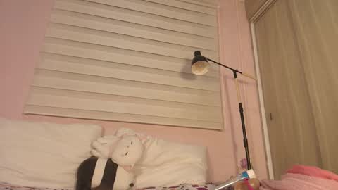 Snapshot of biancaa__18 chatting on 15, 12, 2025 biancaa__18 online show from 15, 12, 2025