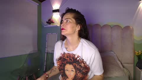 Snapshot of biancaluxx1 chatting on 30, 3, 2026 Bianca online show from 30, 3, 2026