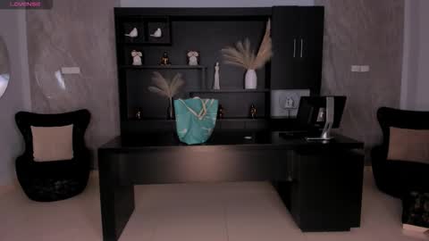 Snapshot of biancapierce_ chatting on 21, 12, 2025 Bianca Pierce online show from 21, 12, 2025