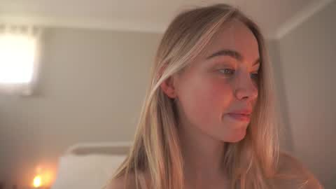 Snapshot of bibi_it_is chatting on 29, 11, 2025 Bibi online show from 29, 11, 2025