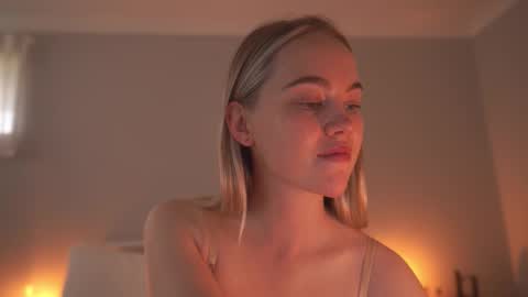 Snapshot of bibi_it_is chatting on 27, 3, 2026 Bibi online show from 27, 3, 2026