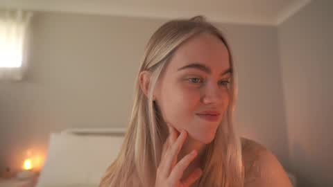 Snapshot of bibi_it_is chatting on 28, 3, 2026 Bibi online show from 28, 3, 2026