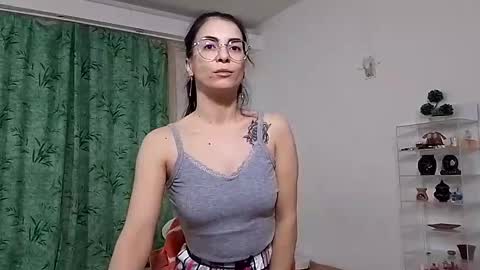 Snapshot of bibitina chatting on 1, 12, 2024 innasugarwild online show from 1, 12, 2024