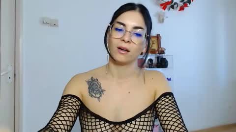 Snapshot of bibitina chatting on 19, 10, 2025 innasugarwild online show from 19, 10, 2025