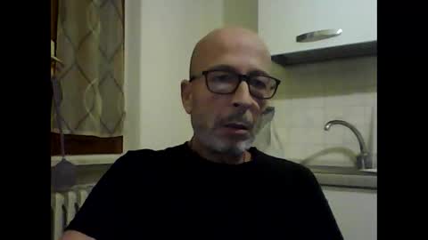Snapshot of big23italy chatting on 10, 10, 2025 big23italy online show from 10, 10, 2025