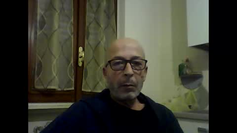 Snapshot of big23italy chatting on 14, 12, 2025 big23italy online show from 14, 12, 2025