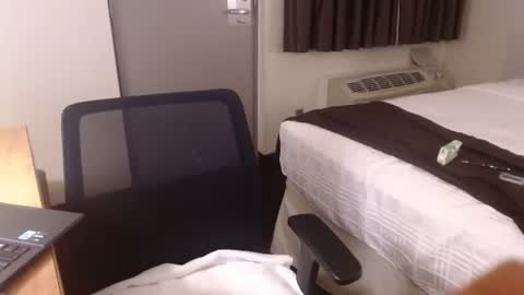 Snapshot of big6incheragain chatting on 9, 4, 2026 big6incheragain online show from 9, 4, 2026