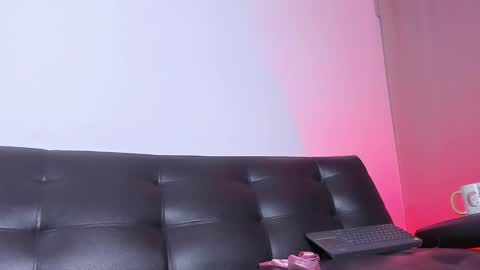 Snapshot of big__pussy69 chatting on 29, 3, 2026 big__pussy69 online show from 29, 3, 2026