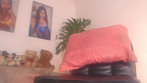Snapshot of big_goddess_black chatting on 22, 4, 2026 dashiell online show from 22, 4, 2026