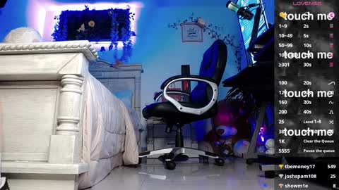 Snapshot of big_lava chatting on 6, 1, 2025 Lava online show from 6, 1, 2025