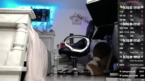 Snapshot of big_lava chatting on 25, 2, 2025 Lava online show from 25, 2, 2025