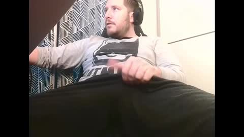 Snapshot of big_sele chatting on 8, 3, 2025 bigbroly88 online show from 8, 3, 2025