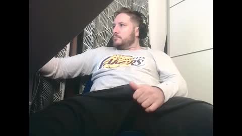 Snapshot of big_sele chatting on 21, 12, 2025 bigbroly88 online show from 21, 12, 2025