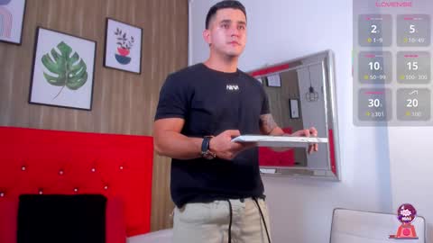 Tylerr online show from 8, 11, 2025