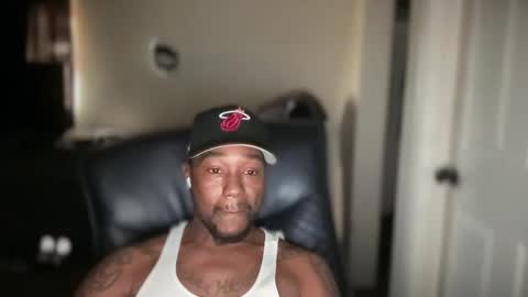 Snapshot of bigbackwoodcali chatting on 18, 2, 2026 bigbackwoodcali online show from 18, 2, 2026