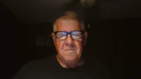 Snapshot of bigbeerdrinker1 chatting on 4, 7, 2026 bigbeerdrinker online show from 4, 7, 2026