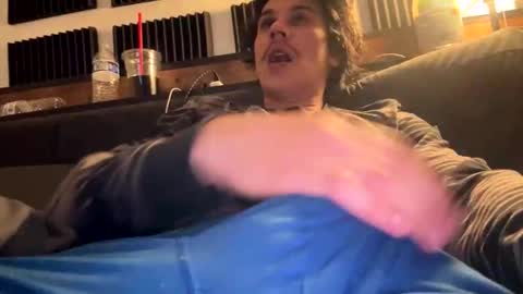 Snapshot of bigben281330 chatting on 7, 2, 2026 bigben281330 online show from 7, 2, 2026