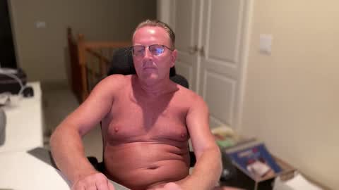 Snapshot of bigblondviking chatting on 21, 4, 2026 bigblondviking online show from 21, 4, 2026