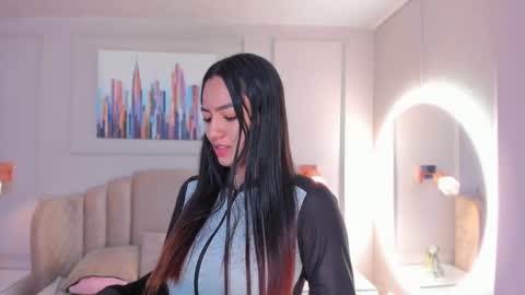   online show from 18, 1, 2025