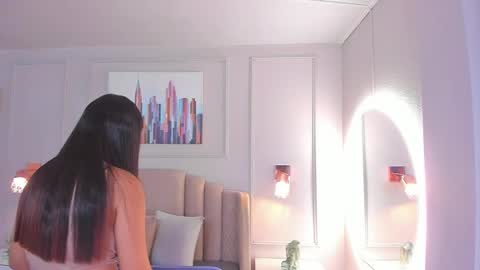   online show from 22, 2, 2025