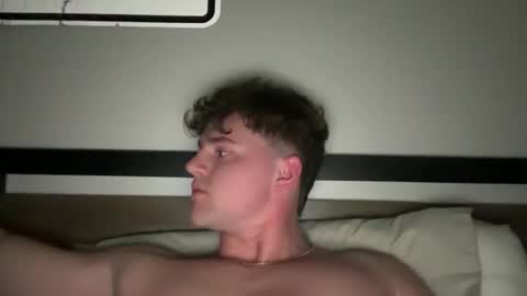 Snapshot of bigbootyburger1 chatting on 1, 2, 2026 bigbootyburger1 online show from 1, 2, 2026