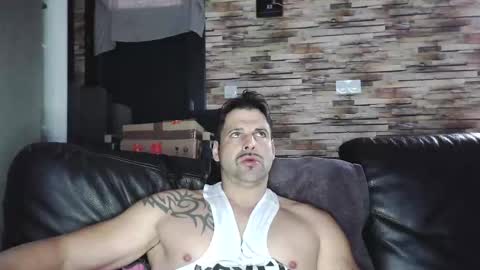 Bigboyband online show from 11, 2, 2026