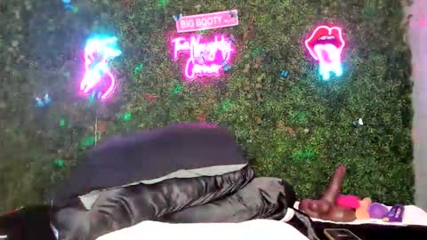 Snapshot of bigbuttsarena chatting on 4, 3, 2026 bigbuttsarena online show from 4, 3, 2026