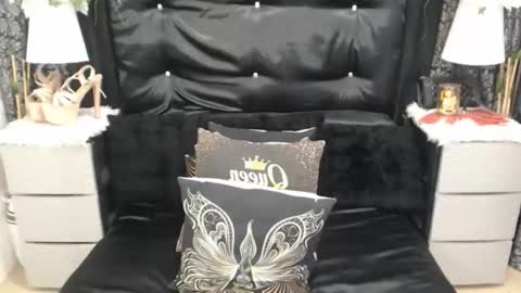 Snapshot of bigcockmarina chatting on 8, 3, 2026 HOLLY online show from 8, 3, 2026