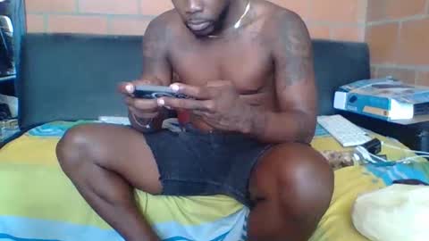 Snapshot of bigcocknigga25 chatting on 13, 4, 2026 alexis online show from 13, 4, 2026