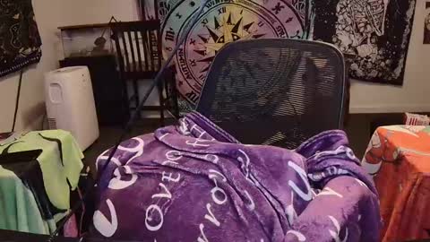 Snapshot of bigcocksmallmouth chatting on 24, 2, 2025 Cock and Cheese online show from 24, 2, 2025