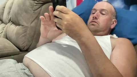 bigcocksuckingslut online show from 12, 6, 2026