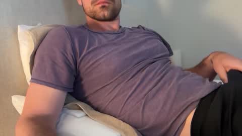 Snapshot of bigcollegecock69690 chatting on 3, 4, 2026 bigcollegecock69690 online show from 3, 4, 2026