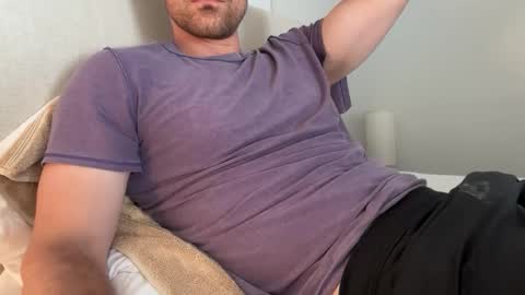 Snapshot of bigcollegecock69690 chatting on 10, 4, 2026 bigcollegecock69690 online show from 10, 4, 2026