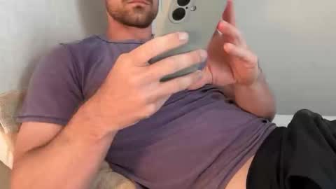 Snapshot of bigcollegecock69690 chatting on 15, 4, 2026 bigcollegecock69690 online show from 15, 4, 2026