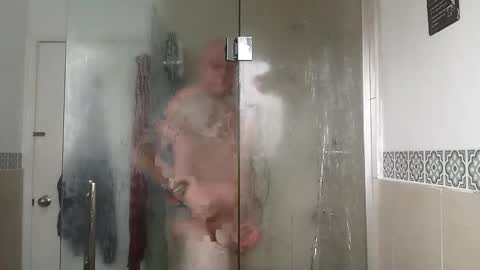 Snapshot of bigdiccbrannn chatting on 4, 10, 2025 bigdiccbrannn online show from 4, 10, 2025