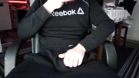 Snapshot of bigdickdawg90 chatting on 9, 3, 2026 bigdickdawg90 online show from 9, 3, 2026