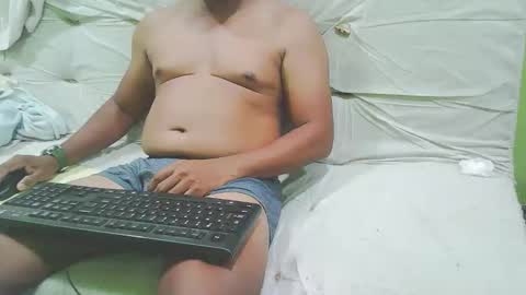 Snapshot of bigdickguyaux chatting on 29, 3, 2026 bigdickguyaux online show from 29, 3, 2026
