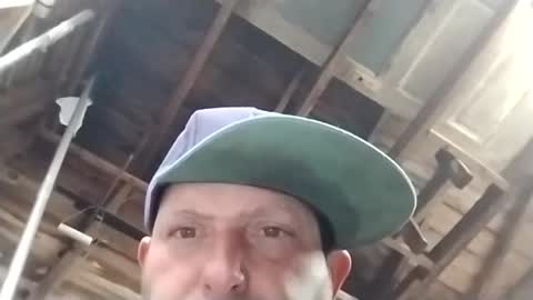 Snapshot of bigdickjeffrey3t chatting on 15, 2, 2025 Biggertjenyou online show from 15, 2, 2025