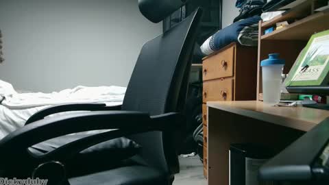 Snapshot of bigdickyduby chatting on 17, 11, 2025 George Forest Dickyduby on all Socials online show from 17, 11, 2025