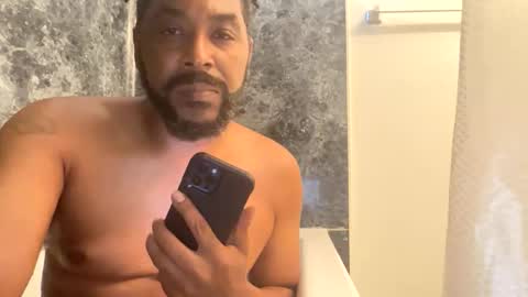 Snapshot of bigdinca chatting on 5, 4, 2026 bigdinca online show from 5, 4, 2026