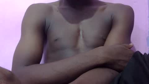 Snapshot of bigfeet9999 chatting on 14, 4, 2026 Ask in pvt online show from 14, 4, 2026
